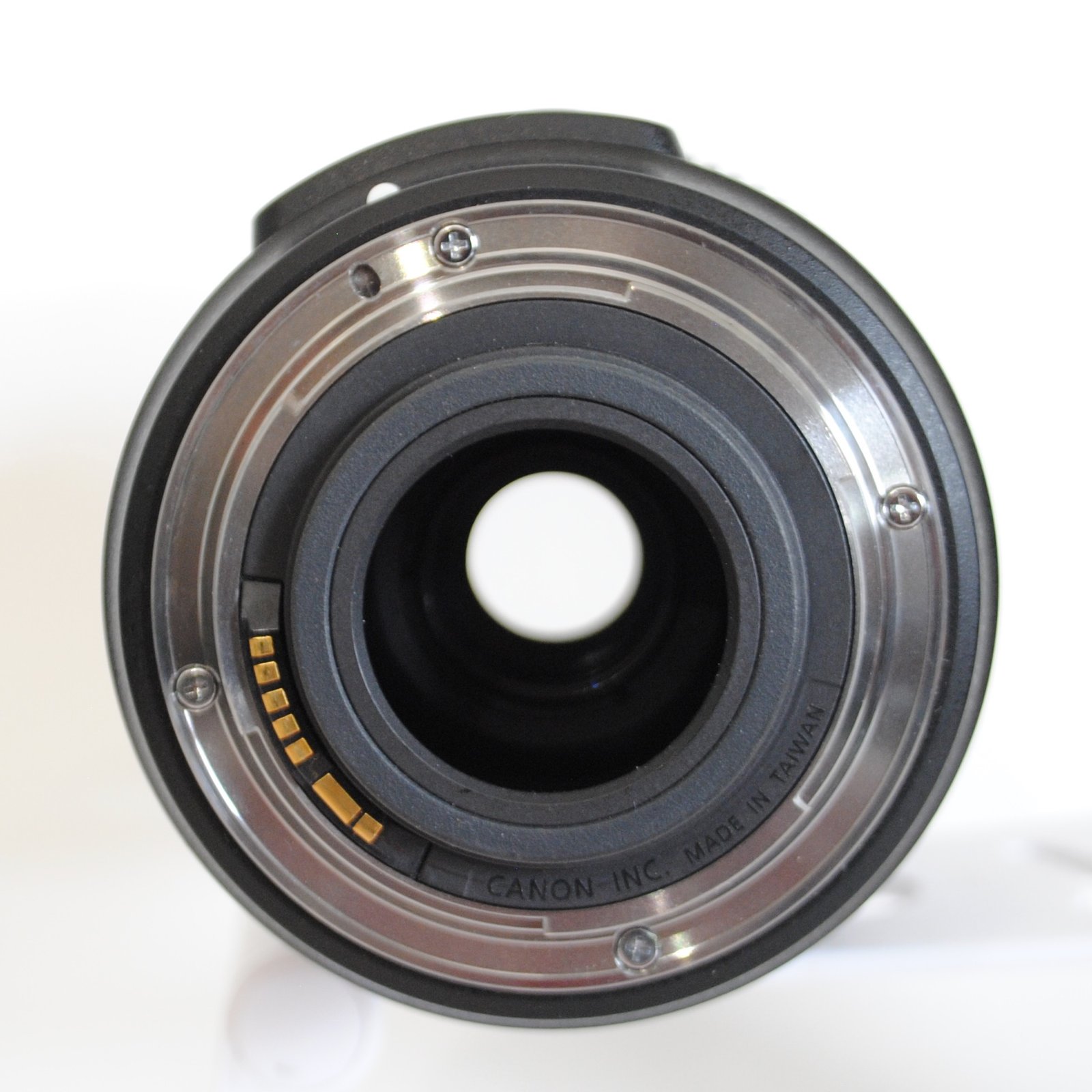CANON EFS 15-85 MM 3.5-5.6 IS USM