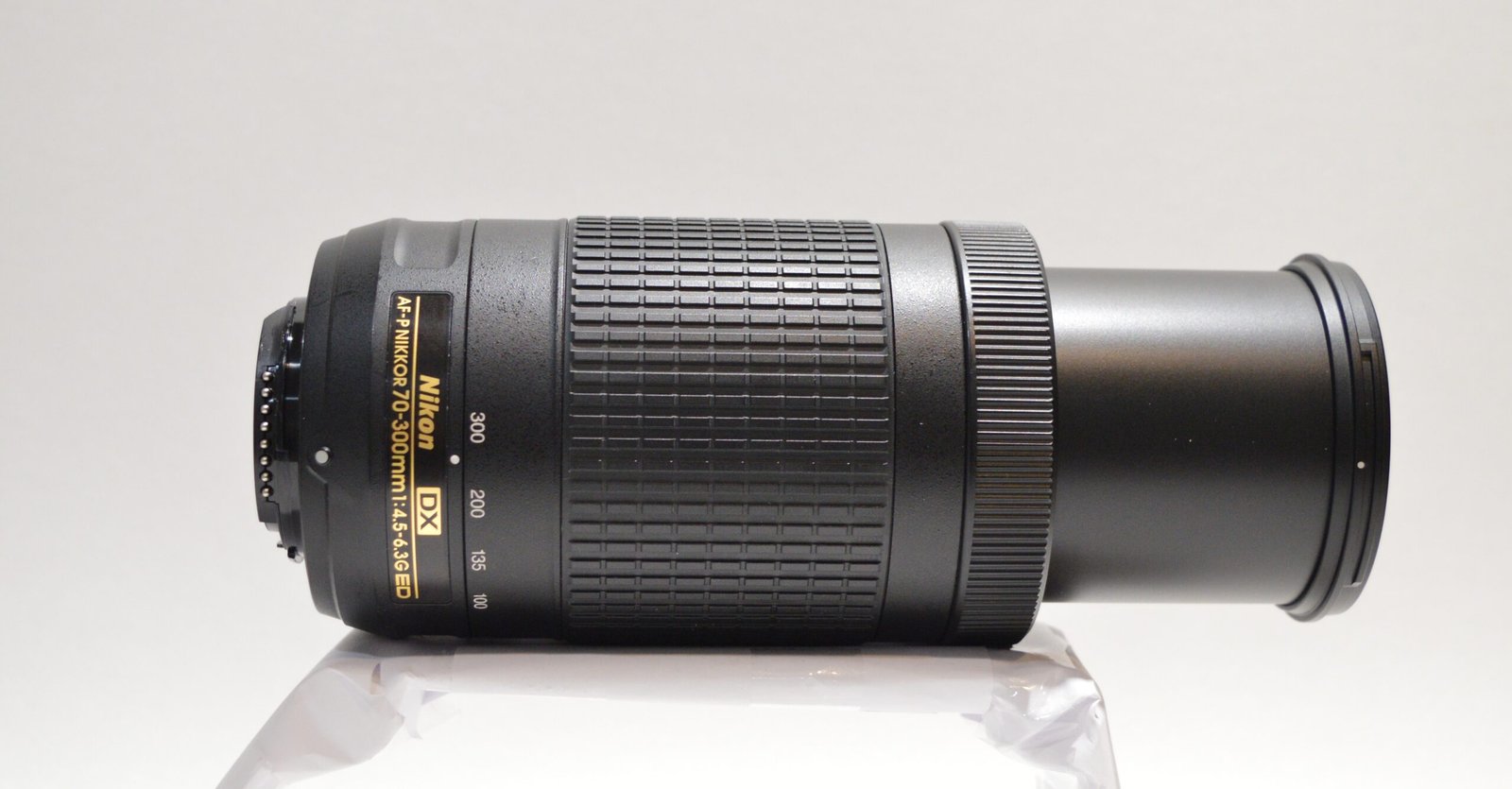 Nikon AF-P DX NIKKOR 70-300mm f/4.5-6.3G ED on white background