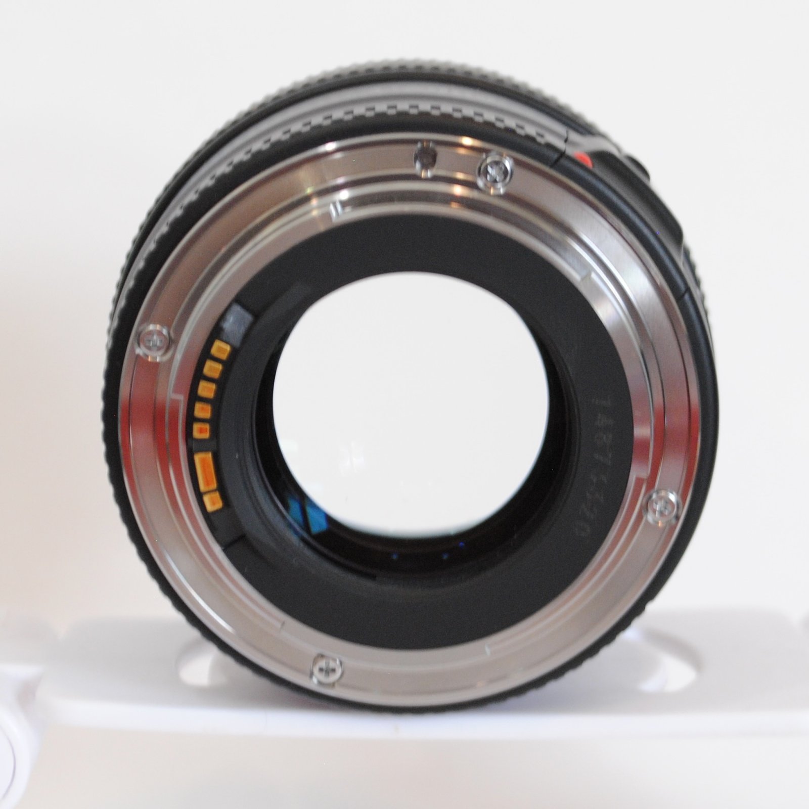Canon EF 85mm F/1.8 Ultrasonic