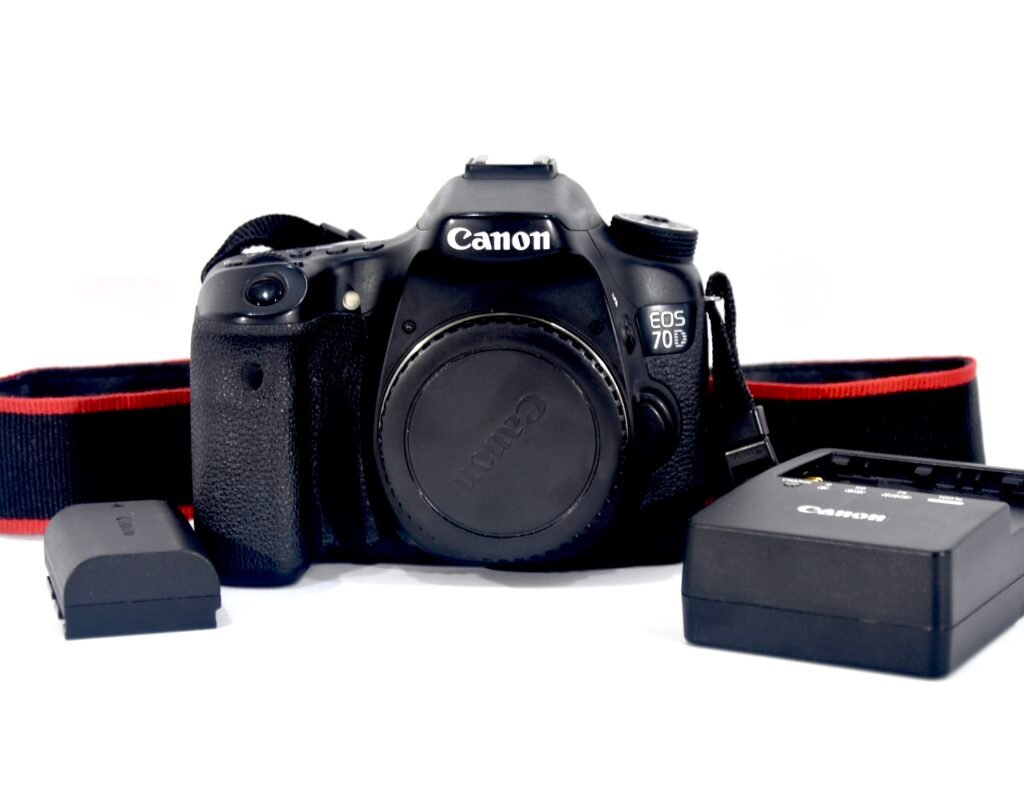 Canon EOS 70D - goodusedcameras.ca